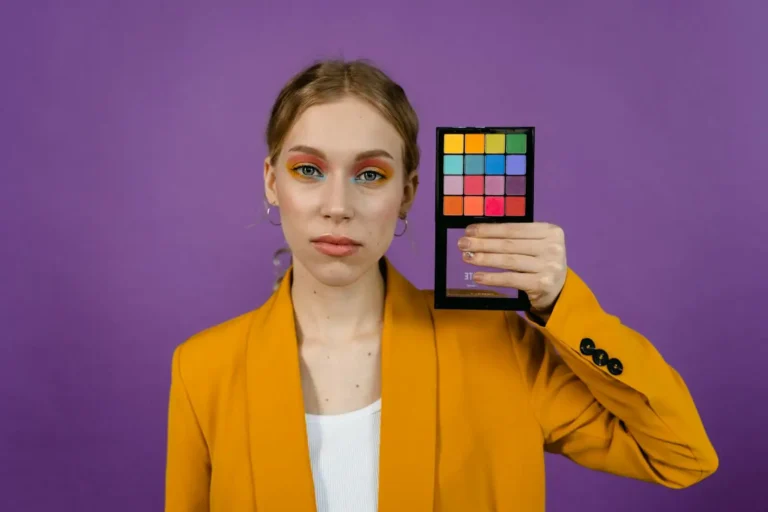 Maquillage année 80
