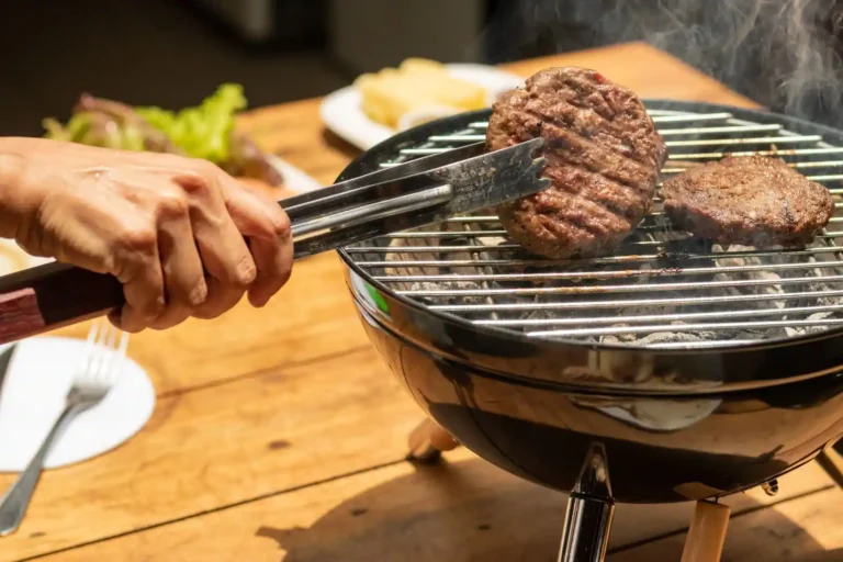 Accessoires barbecue : l&rsquo;équipement vraiment utile
