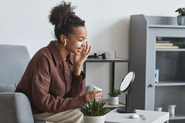 Crème solaire visage : bien la choisir et l&rsquo;appliquer