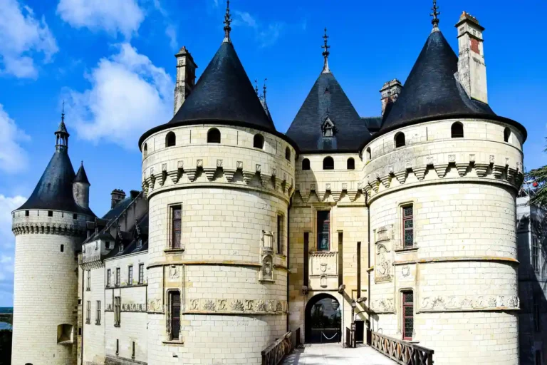 histoire famille puy du fou