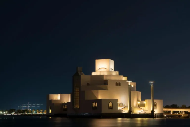 Religion au Qatar : comprendre la place de la foi au quotidien