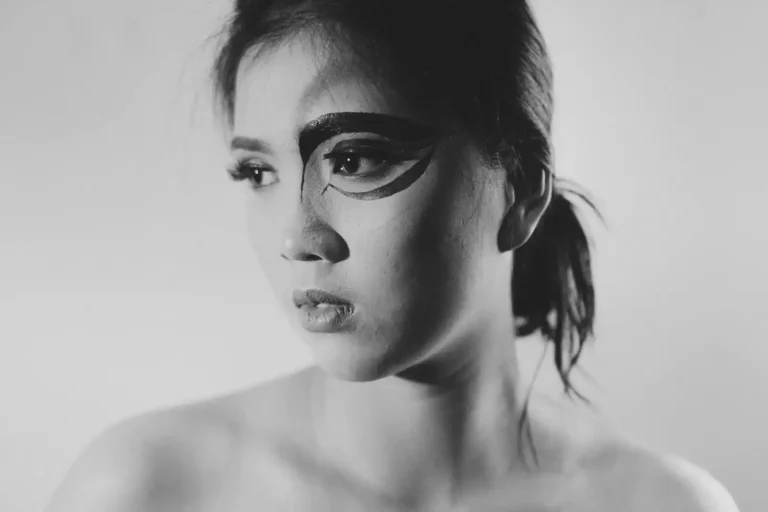 Maquillage d&rsquo;Halloween simple : les looks vraiment rapides à réaliser